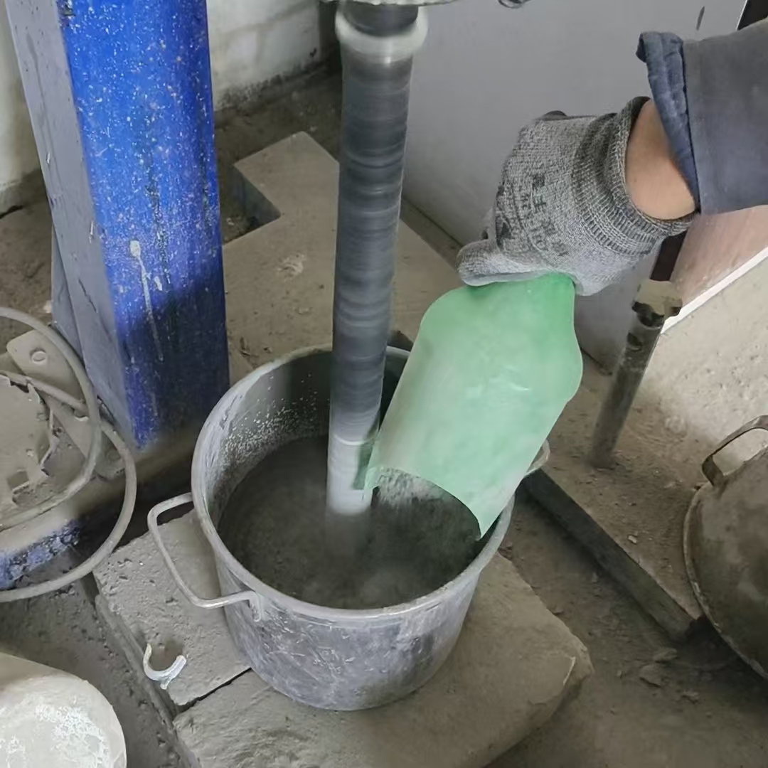 和田桥梁公路张拉用H60压浆料与普通压浆料有什么区别？
